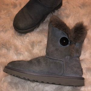 (Sold) Ugg boots